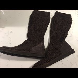 LL Bean Women's Sz 11 Sweater Boots